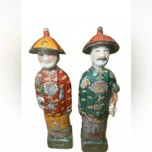 Set of Two Chinese Porcelain Qing Emperor Figures 20th Century